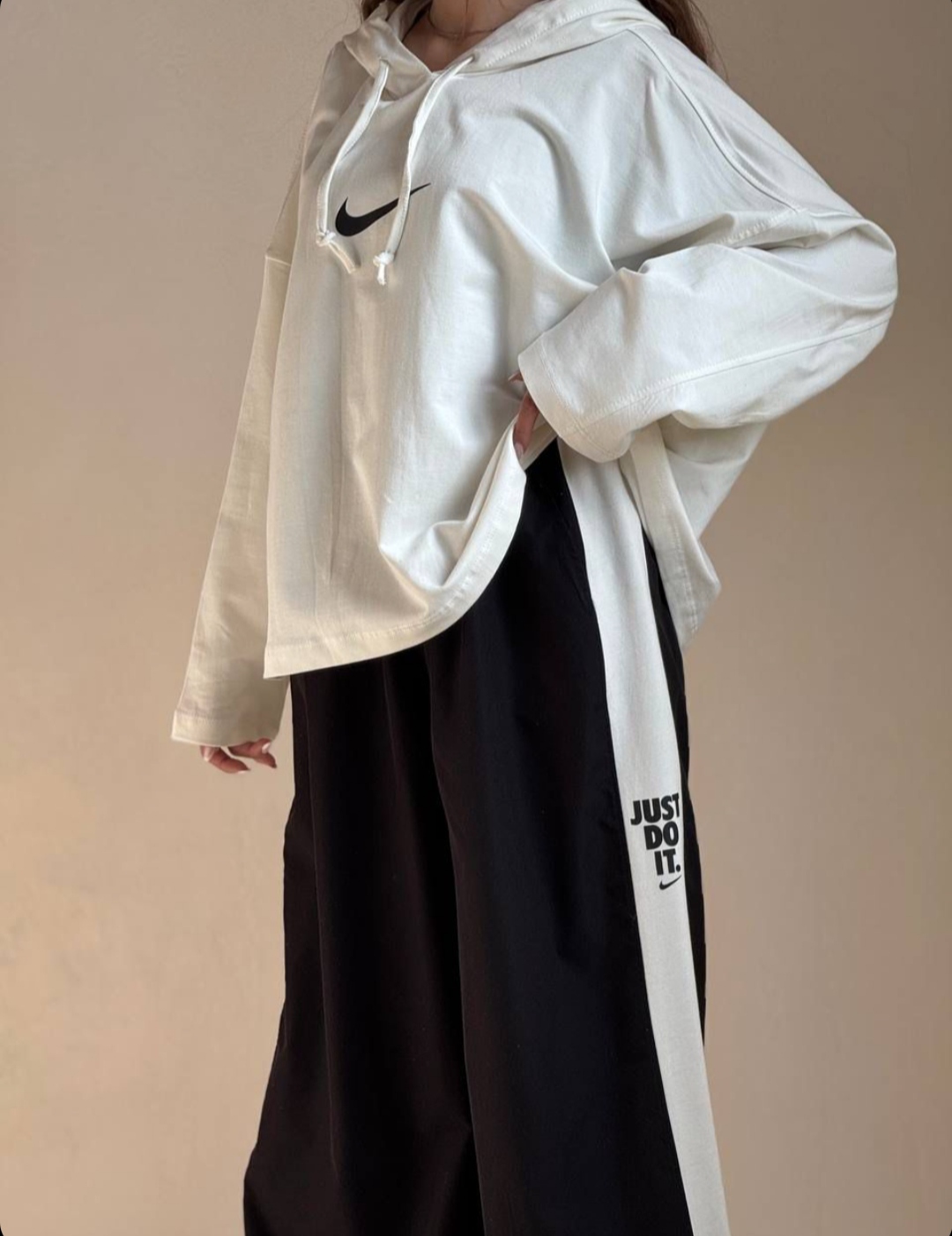 هودی وشلوار نایک